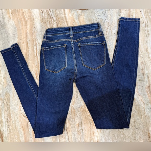 Women’s BRIDGE BY GLY Mid Rise Skinny Stretch Jean- dark wash. Size 25/35 - Picture 3 of 6